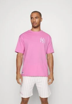 NEW ERA New York Yankees League Essentials Tee - T-Shirts Med Print - New York Yankees Wrowhi