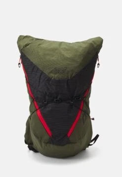 Dynafit Traverse Backpack - Ryggsekk - Winter Moss/Black Out